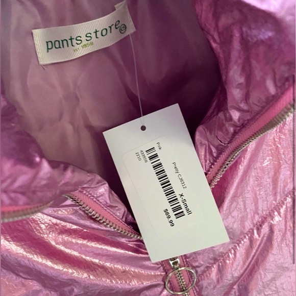 ✨Metallic Puffer Jacket✨ - Picture 3 of 4